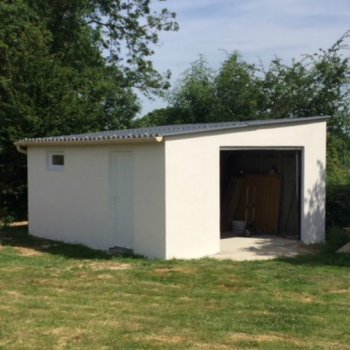 Garage en béton enduit 1 pente